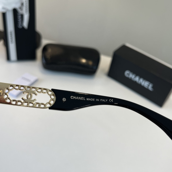 CHANEL  SUNGLASSES-59