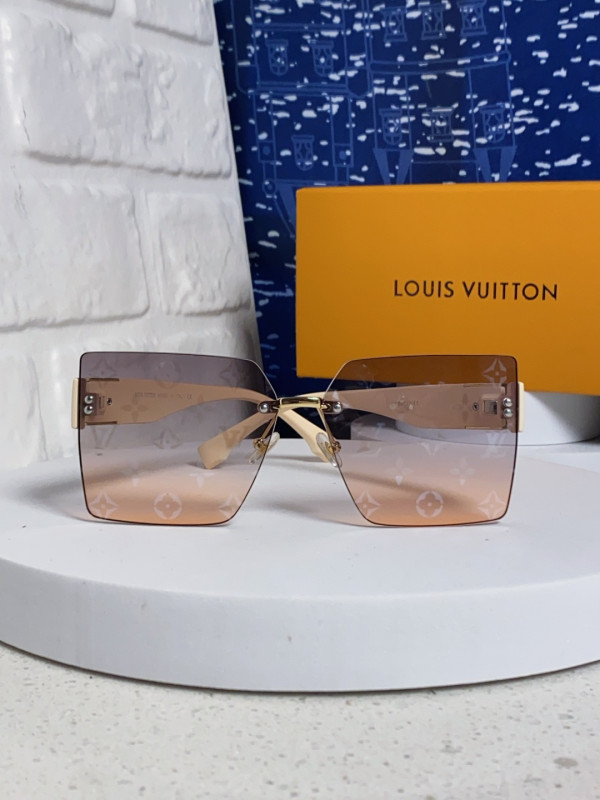 LOUIS VUITTON   SUNGLASSES-09
