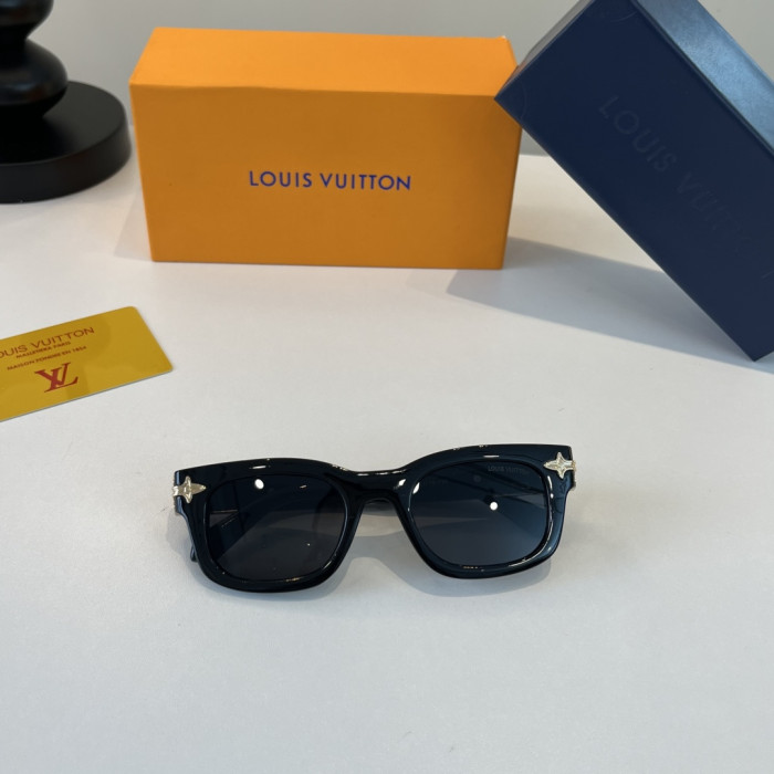 LOUIS VUITTON   SUNGLASSES-09
