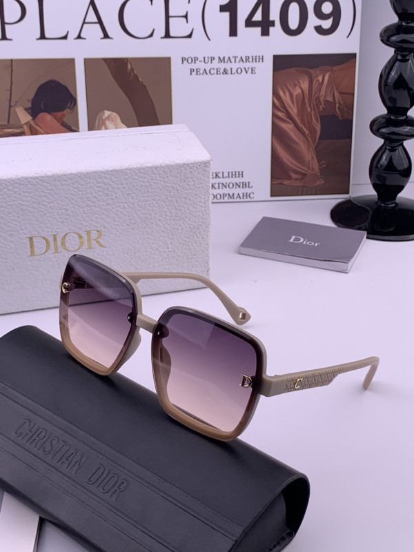 DIOR  SUNGLASSES-57