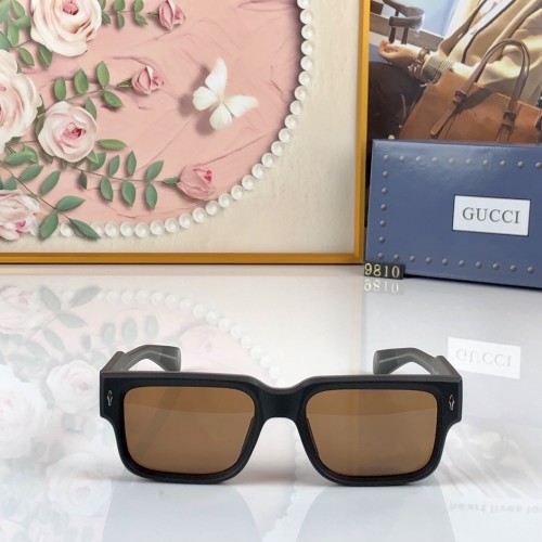 GUCCI  SUNGLASSES-511