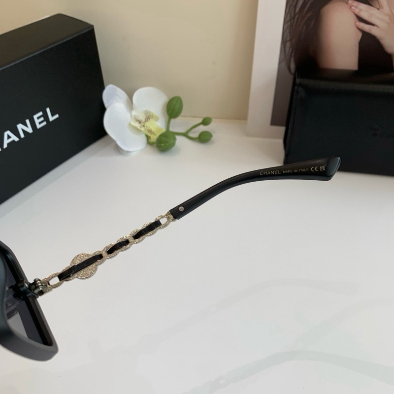 CHANEL  SUNGLASSES-58