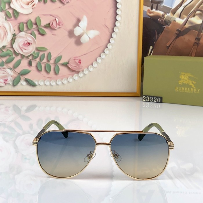 BURBERRY  SUNGLASSES-501