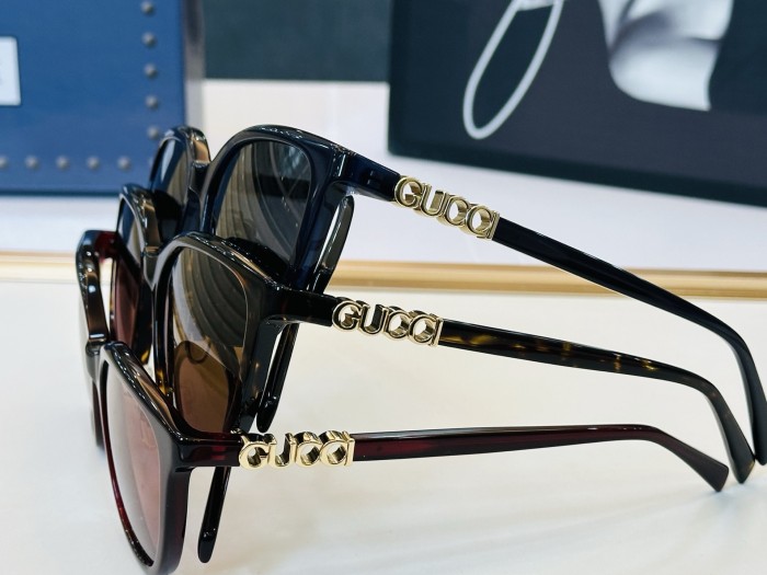 GUCCI SUNGLASSES-031