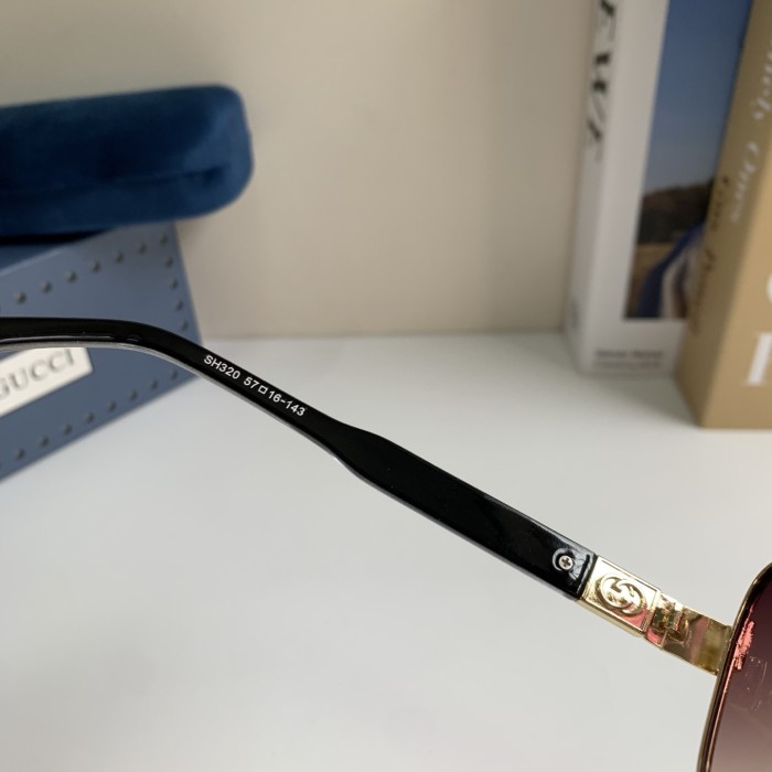 GUCCI  SUNGLASSES-59