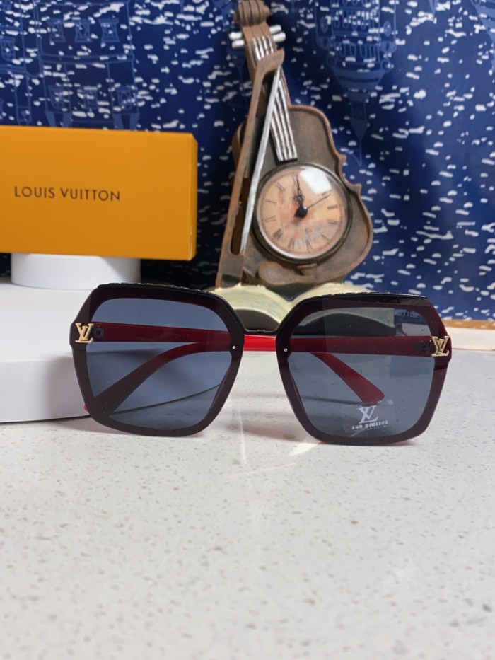 LOUIS VUITTON   SUNGLASSES-08