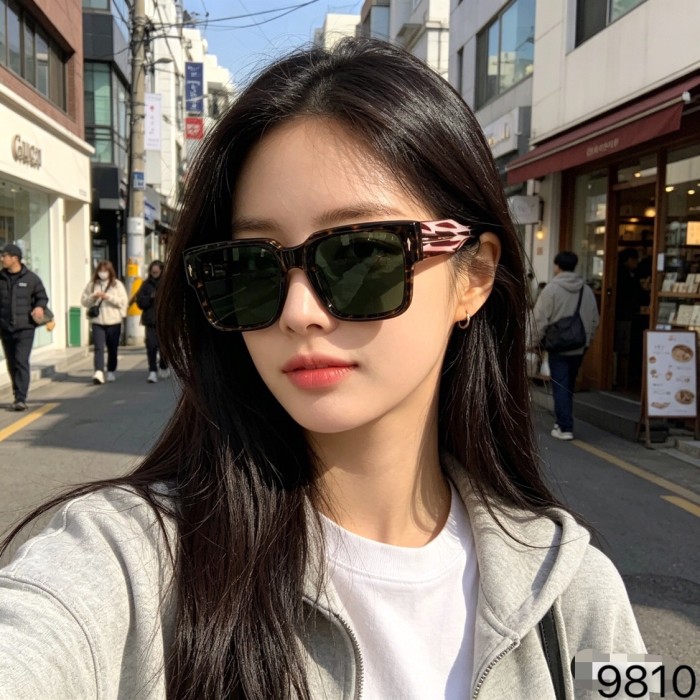 GUCCI  SUNGLASSES-511
