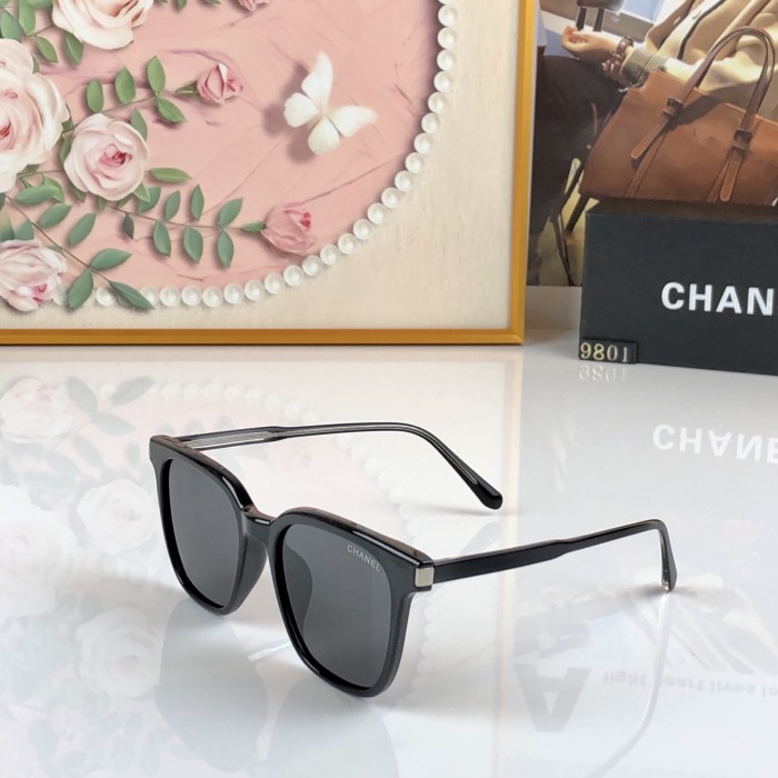CHANEL  SUNGLASSES-001