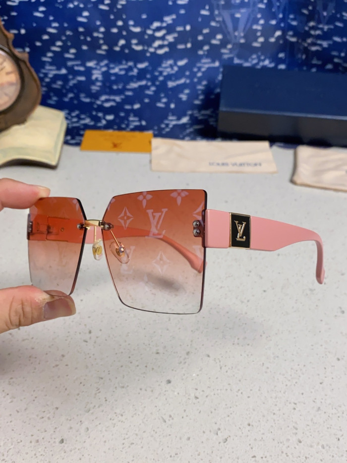 LOUIS VUITTON   SUNGLASSES-09