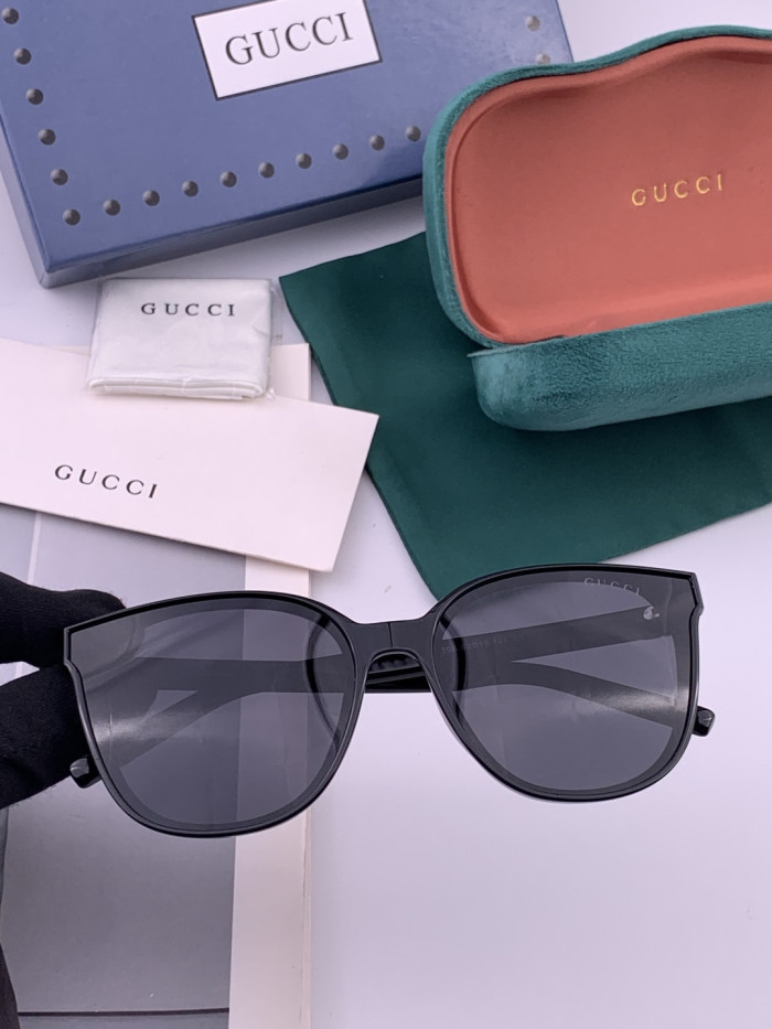 GUCCI SUNGLASSES-08