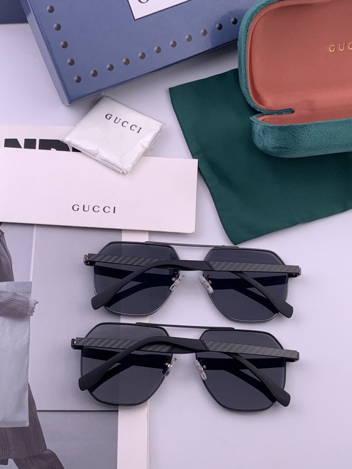 GUCCI SUNGLASSES-011