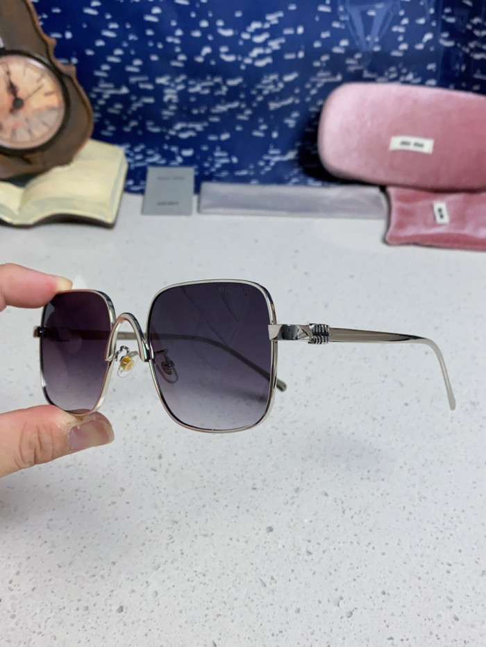 MIU MIU SUNGLASSES-09