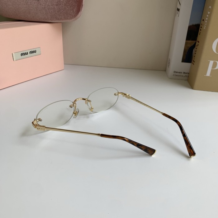 MIU MIU  SUNGLASSES-09