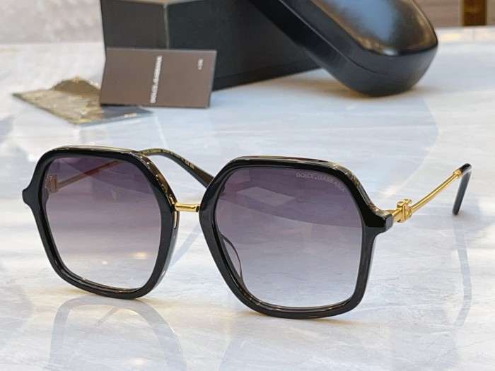 DOLCE & GABBANA SUNGLASSES-051