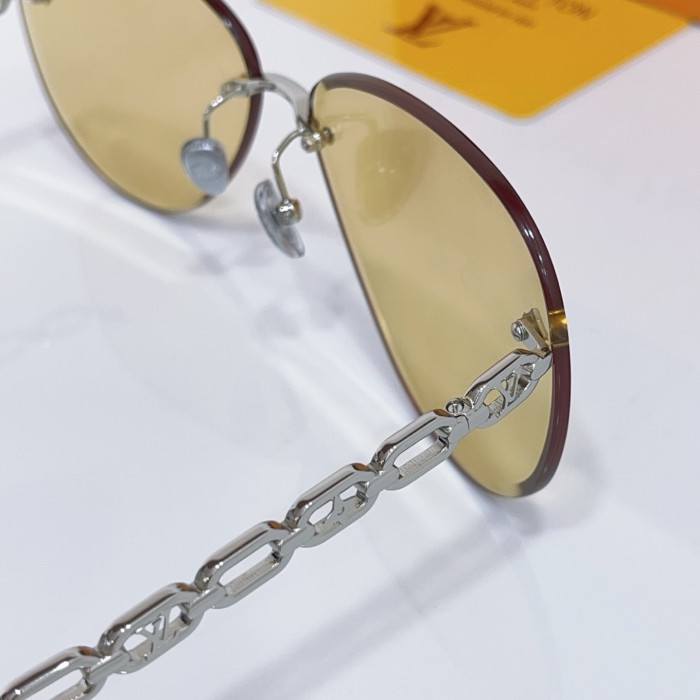 LOUIS VUITTON SUNGLASSES-051