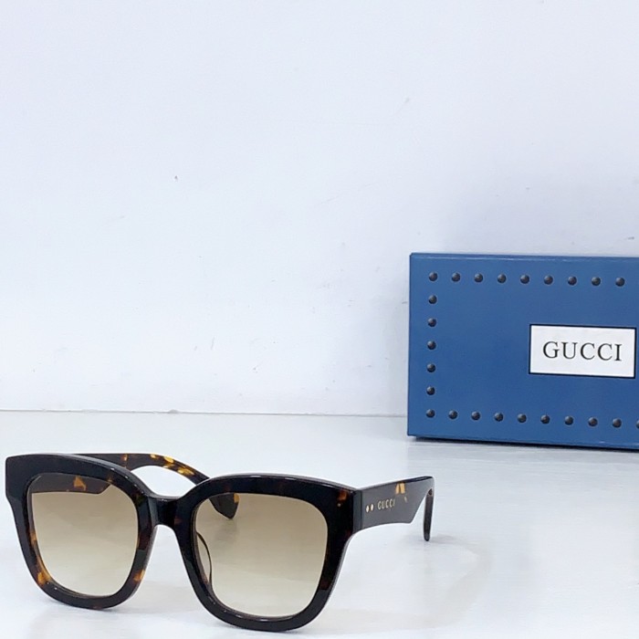 GUCCI SUNGLASSES-051