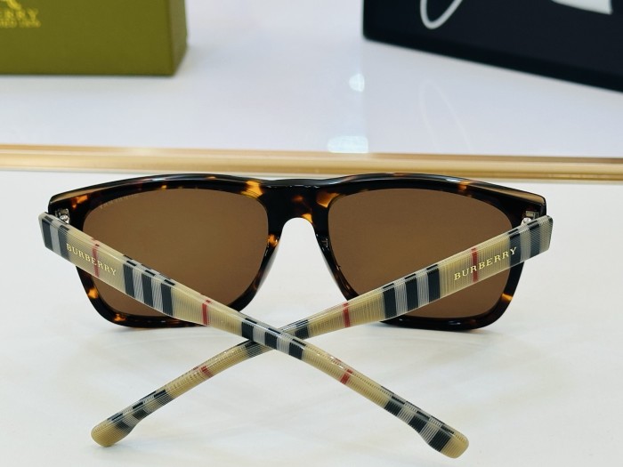 BURBERRY SUNGLASSES -511