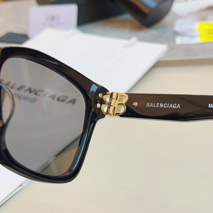 BALENCIAGA SUNGLASSES-041