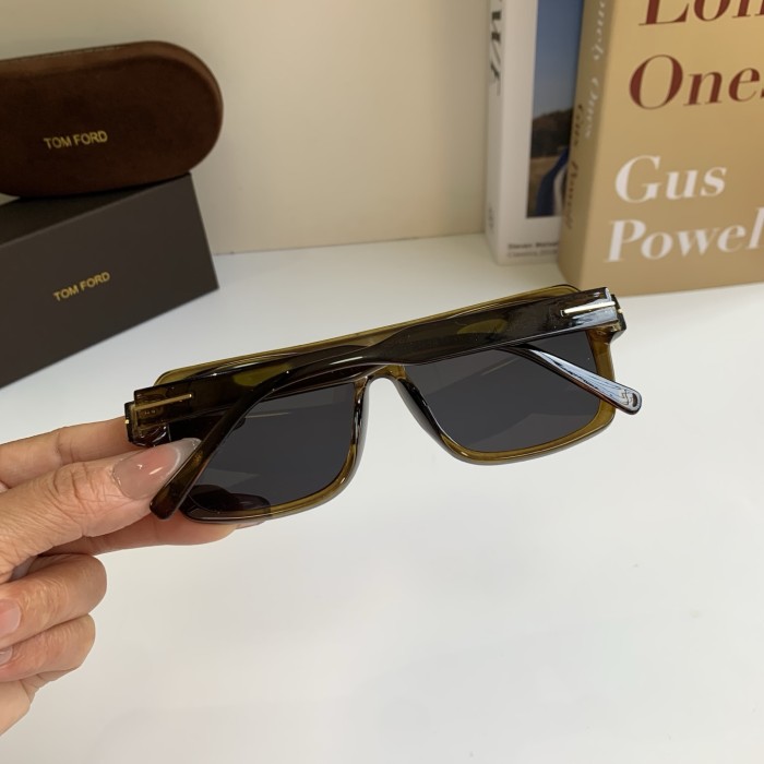 TOM FORD SUNGLASSES-59