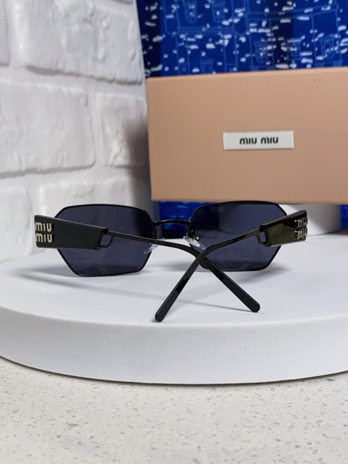 MIU MIU  SUNGLASSES-08