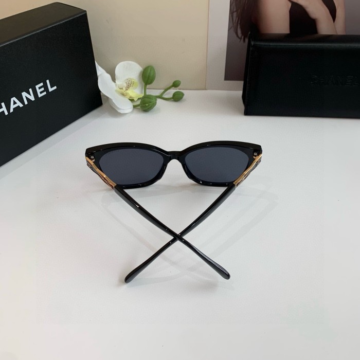 CHANEL SUNGLASSES-09