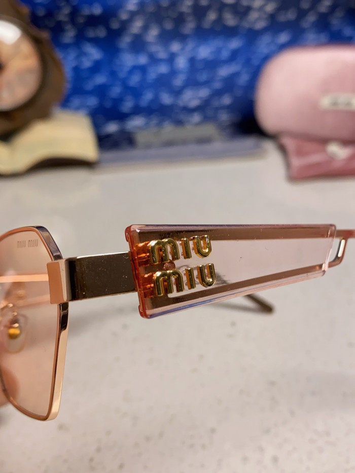 MIU MIU  SUNGLASSES-08