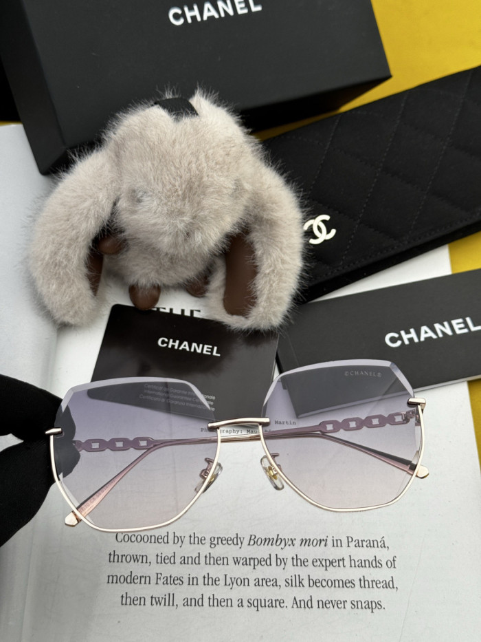 CHANEL SUNGLASSES-09
