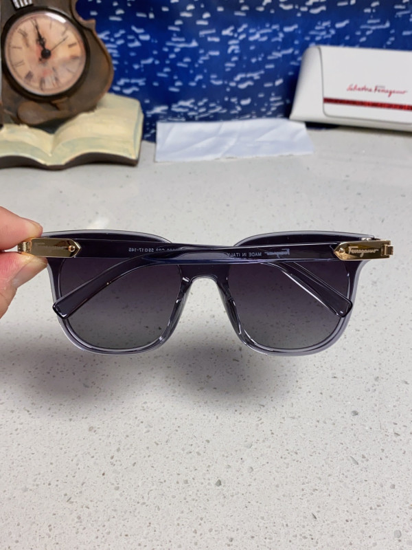 FERRAGAMO  SUNGLASSES-09