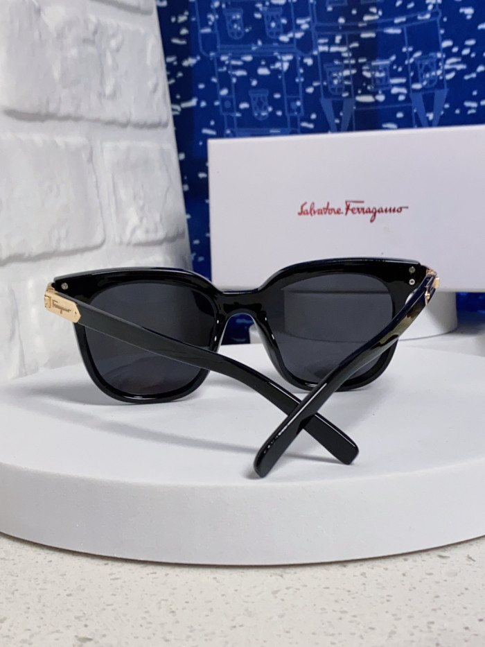 FERRAGAMO  SUNGLASSES-09