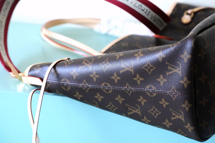 Neverfull Bandouliere Inside Out GM “39*32*19CM” 085