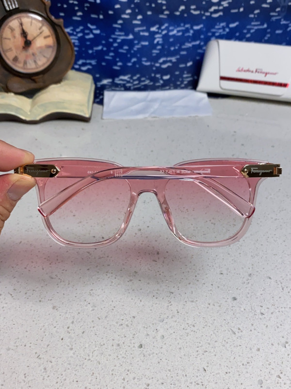 FERRAGAMO  SUNGLASSES-09