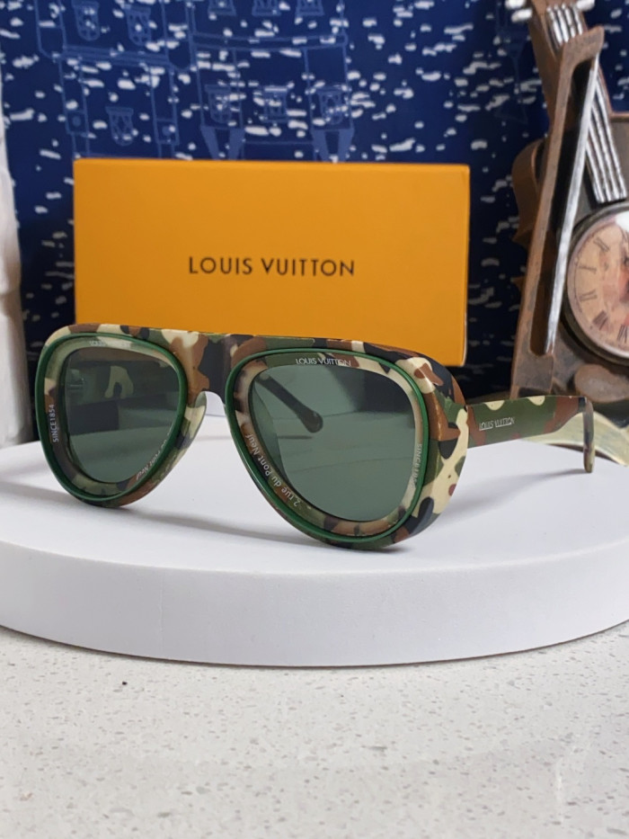 LOUIS VUITTON  SUNGLASSES-09