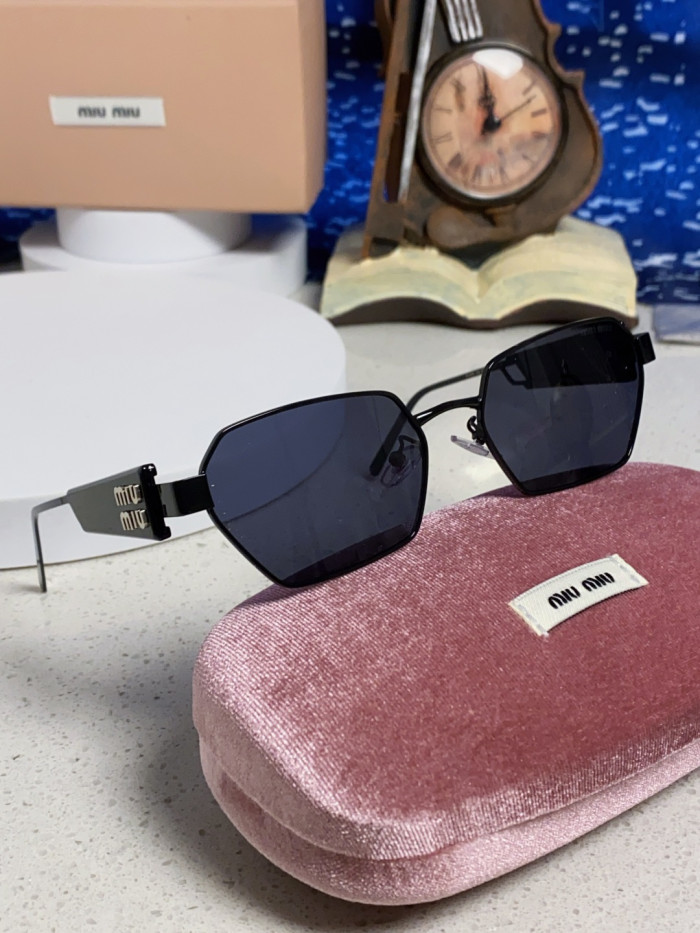 MIU MIU  SUNGLASSES-08