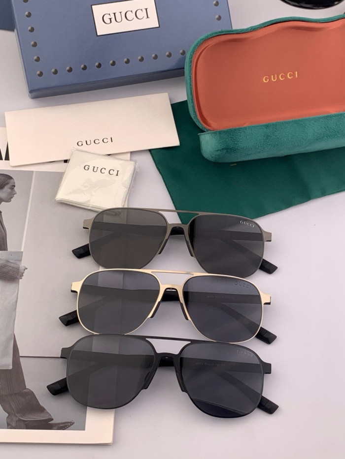 GUCCI SUNGLASSES-011