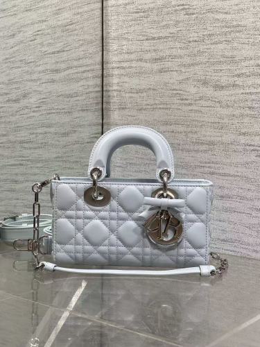 Lady D-Joy “19*10.5*5.5CM” 066