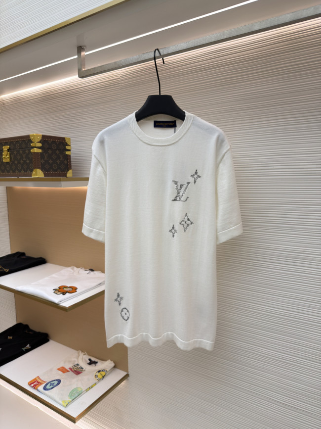 TEES