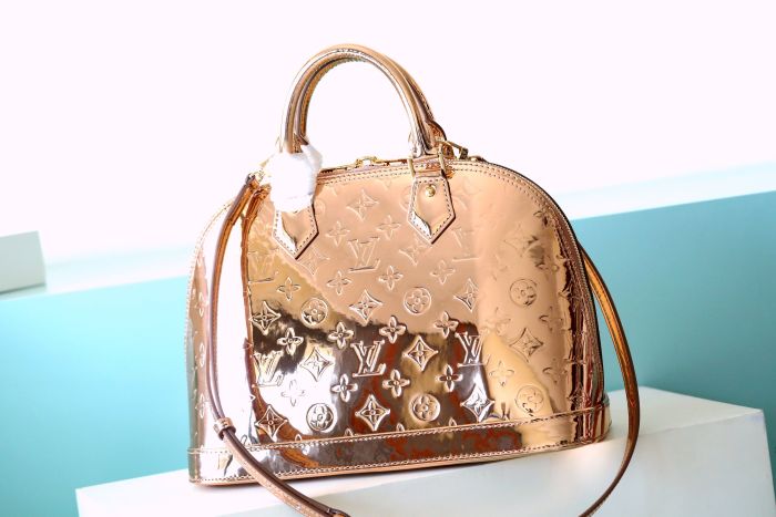 MM Medium Alma BB “32*24*15CM” 007