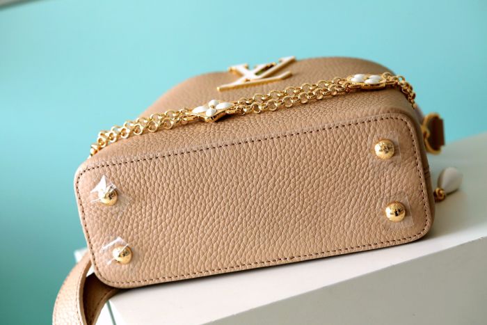 Capucines Mini “16.3*11*6.5CM” 0511