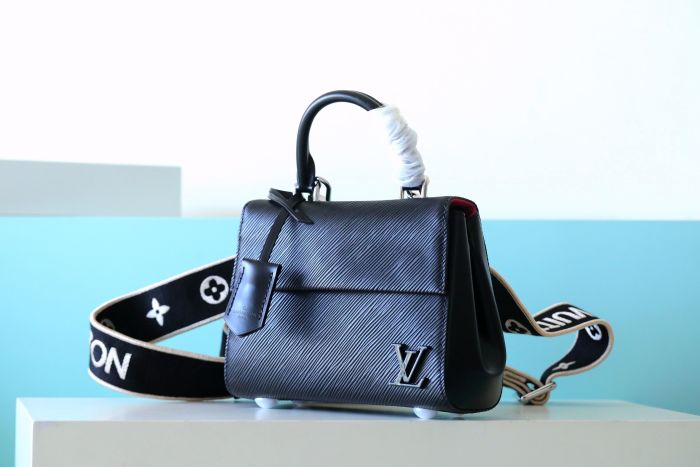 Mini Cluny Shoulder Bag “20*16*7.5CM” 007