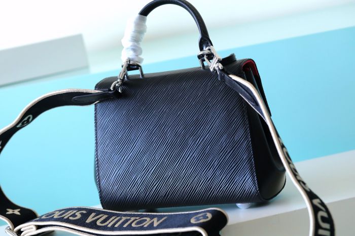 Mini Cluny Shoulder Bag “20*16*7.5CM” 007