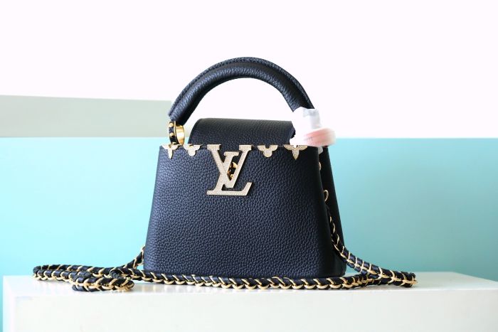 Capucines Mini “16.3*11*6.5CM” 0011