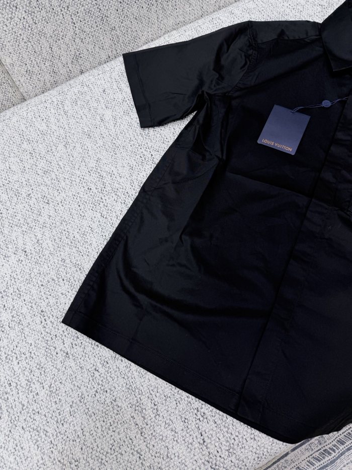 SHIRTS