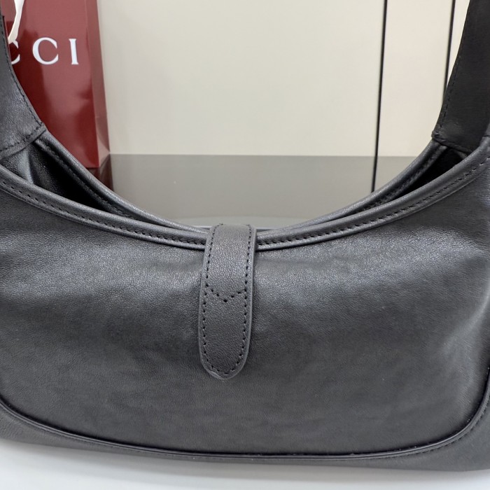 PM Jackie 1961 Hobo Large “28*16*3.5CM” 025