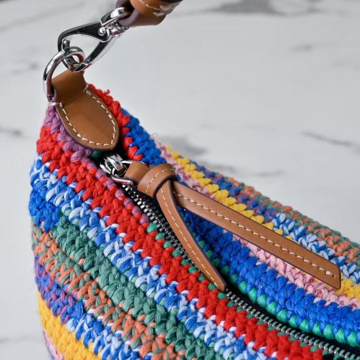 Crochet Pouch “18.5*14*10CM” 057