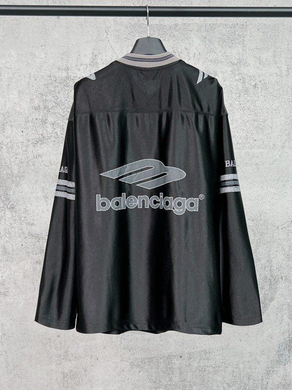 LONG TEES