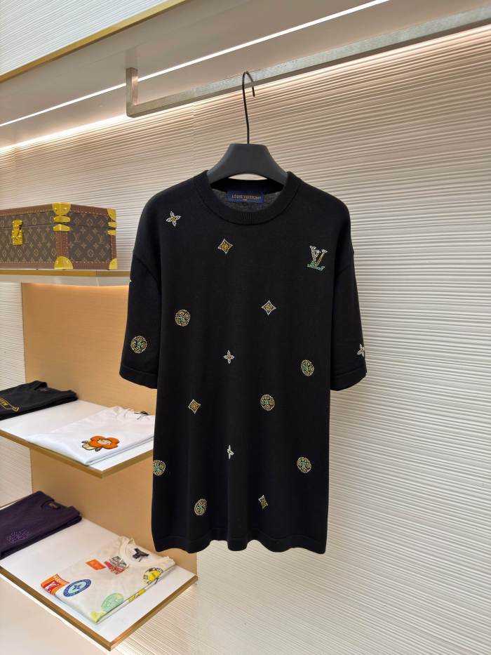 TEES