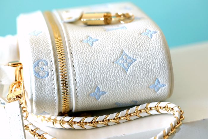 Vanity Chain Pouch “19*11.5*6.5CM” 067