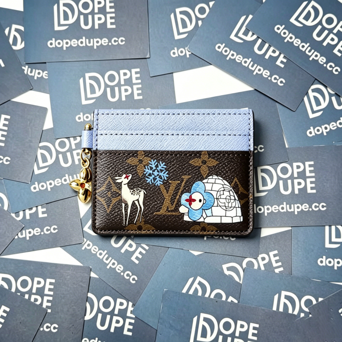 Charms ”10.2*7.3*0.3CM“ 081