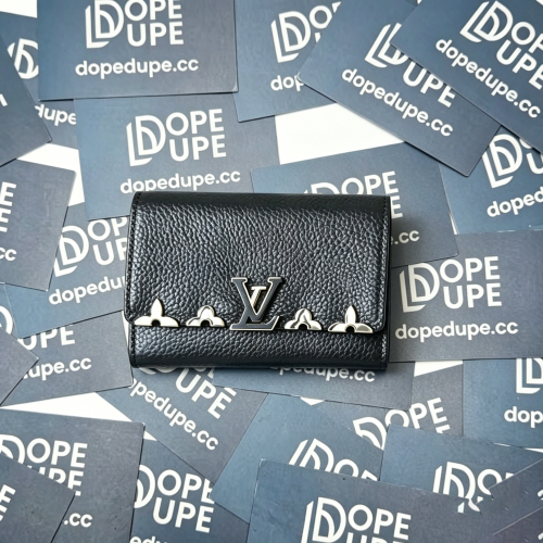 Capucines “Wallet“10*8*1.5” 062