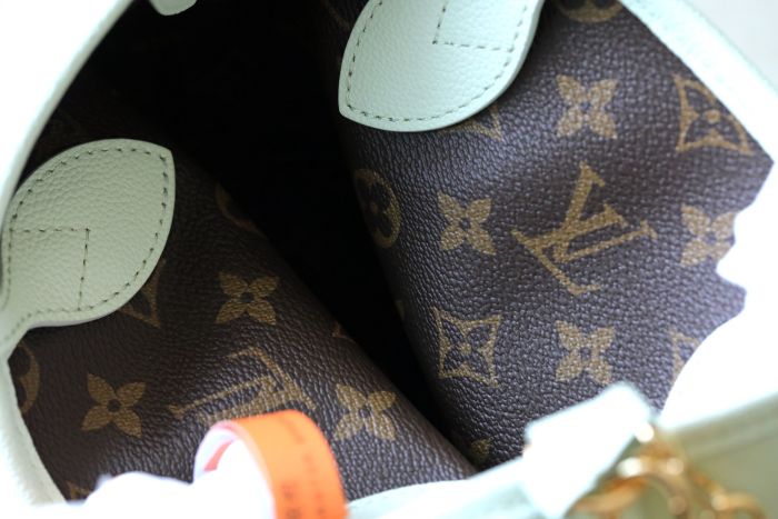 Neverfull Inside Out BB “26.5*16.5*11CM” 085